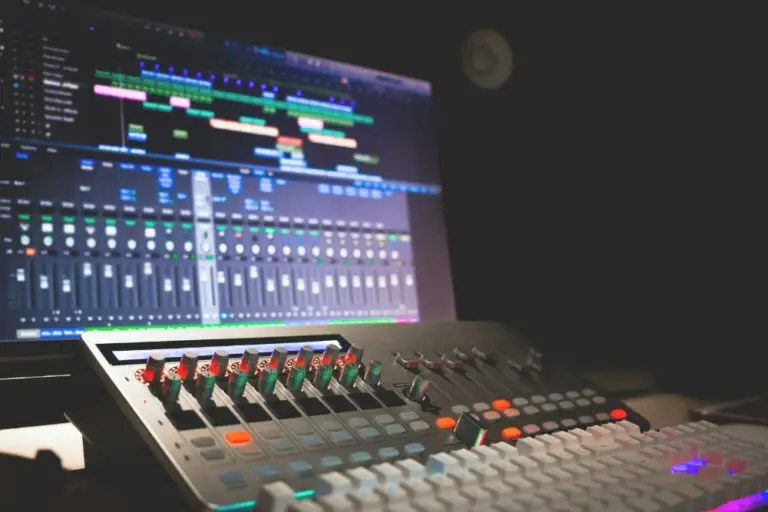 How Is a DAW Different from a Digital Audio Editor